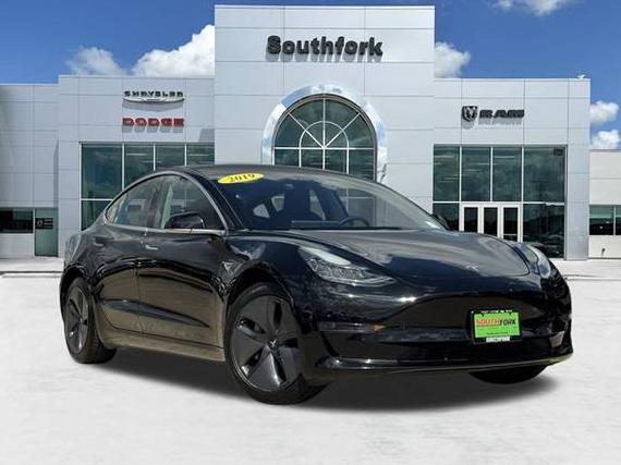 TESLA MODEL 3 2019 5YJ3E1EA0KF426698 image TESLA MODEL 3 2019 5YJ3E1EA0KF426698 image